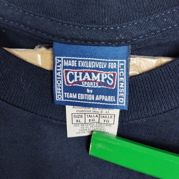 Champs Waikiki Beach Hawaii T-Shirt Men's XL Navy Graphic Print Short Sleeves - Picture 5 of 8